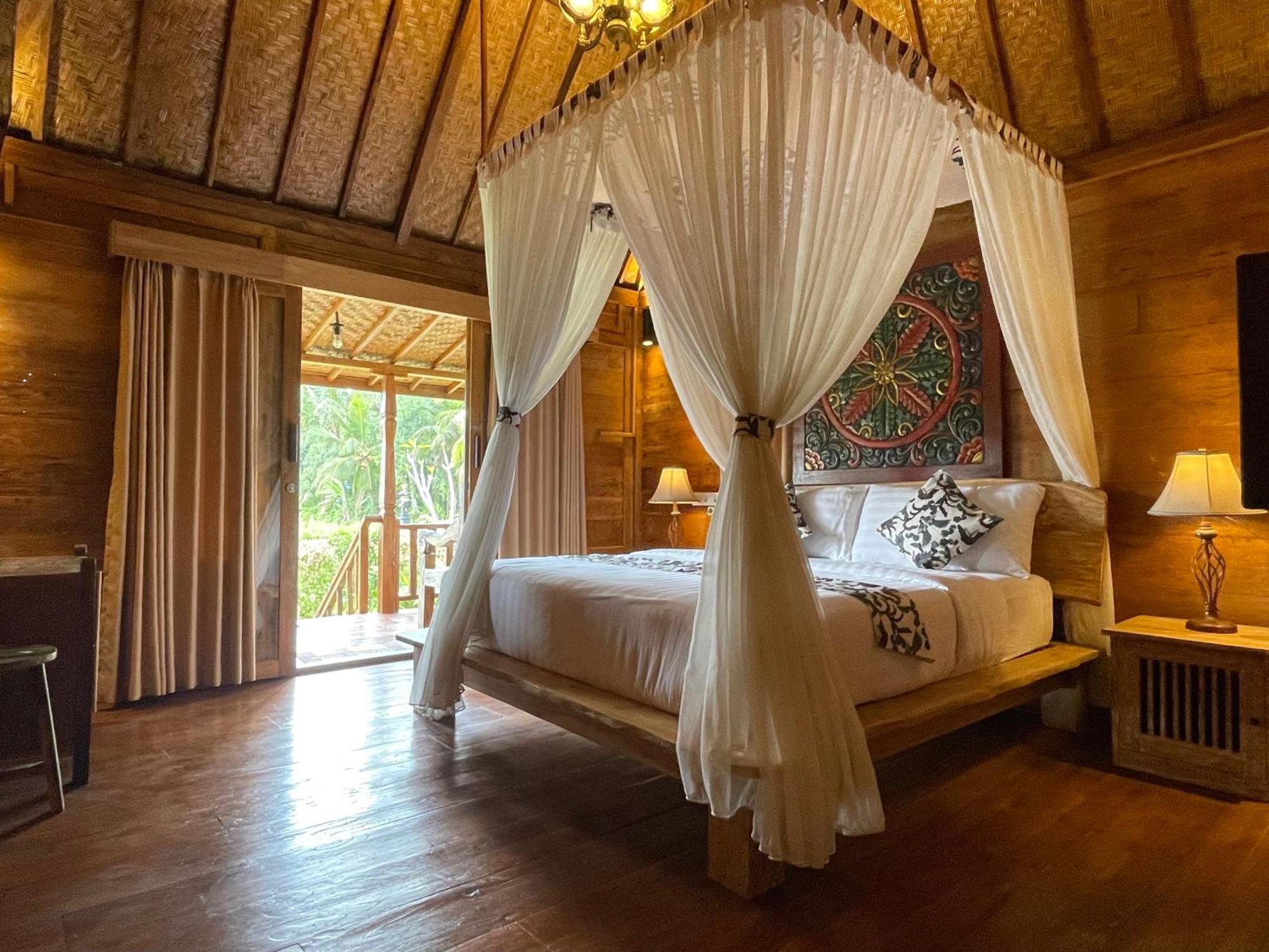 Sirya Farm House Meliling Ngoại thất bức ảnh